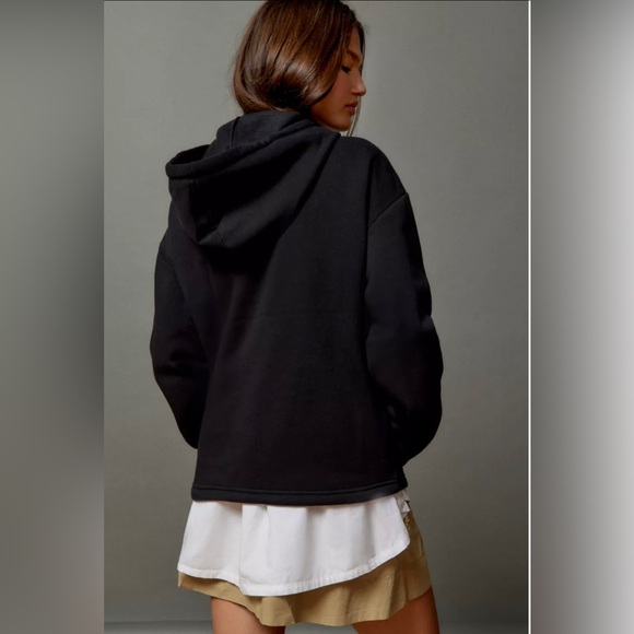 NWT BDG Hoodie - Picture 3 of 5